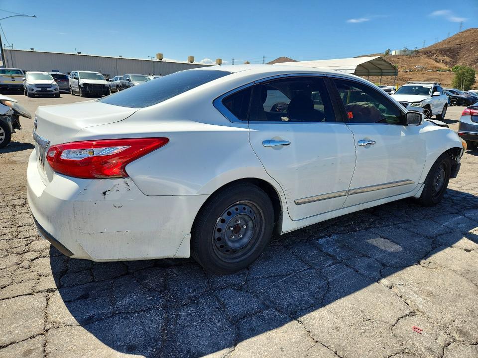 Продажа на аукционе авто 2016 Nissan Altima, vin: 1N4AL3AP8GN316533, номер лота: 68299636
