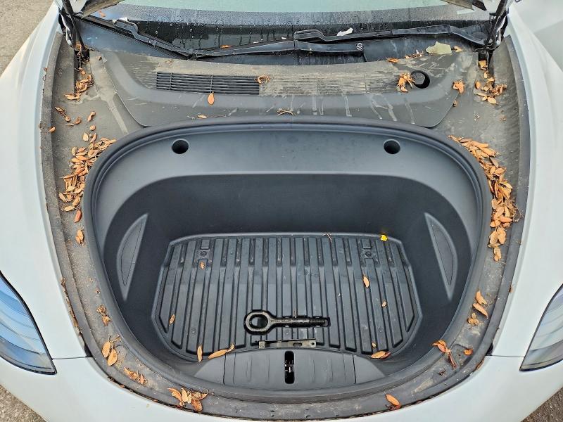 68578476 :رقم المزاد ، 5YJ3E1EA8MF028836 vin ، 2021 Tesla Model 3 مزاد بيع