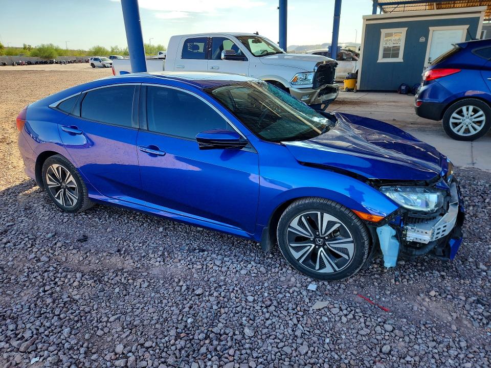 67937776 :رقم المزاد ، 19XFC1F33HE007746 vin ، 2017 Honda Civic مزاد بيع