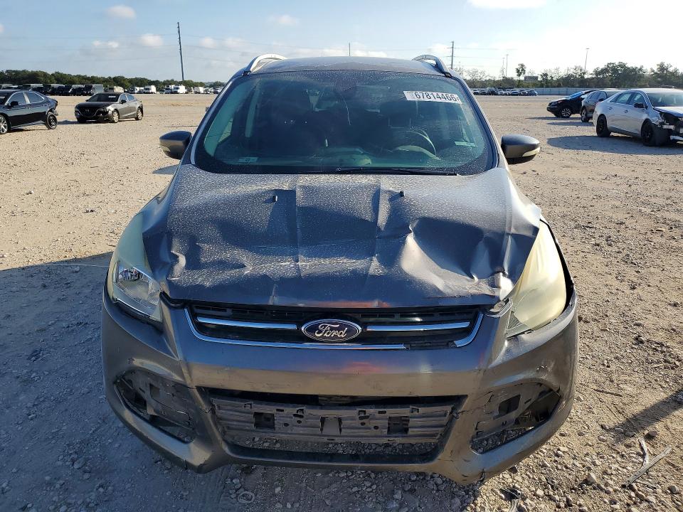2014 Ford Escape მანქანა იყიდება აუქციონზე, vin: 1FMCU0J9XEUB45573, აუქციონის ნომერი: 67814466