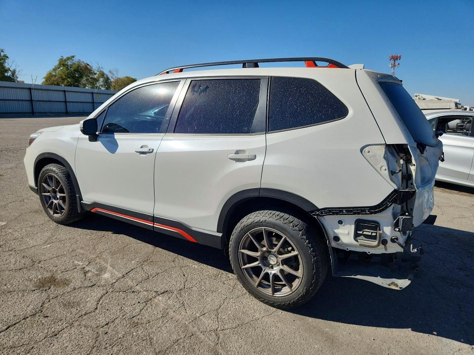 Продажа на аукционе авто 2020 Subaru Forester, vin: JF2SKARC8LH594088, номер лота: 70688136