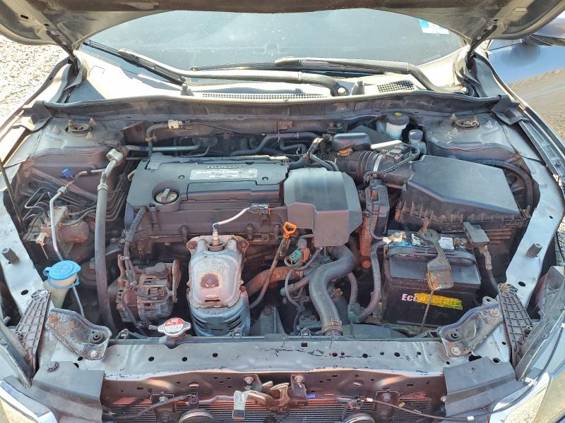 2013 Honda Accord მანქანა იყიდება აუქციონზე, vin: 1HGCR2E33DA118028, აუქციონის ნომერი: 69381076