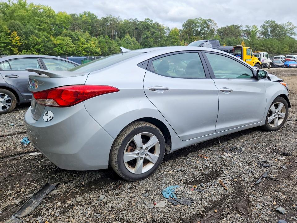 Продажа на аукционе авто 2013 Hyundai Elantra, vin: 5NPDH4AE1DH281049, номер лота: 70283296