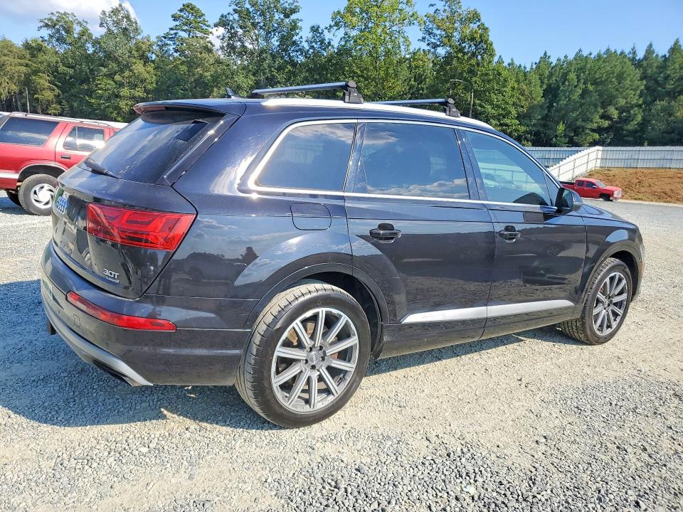 Продаж на аукціоні авто 2017 Audi Q7, vin: WA1LAAF72HD004652, номер лоту: 67732516