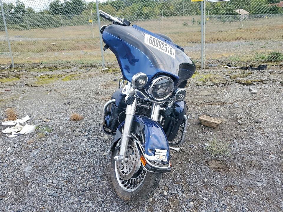 68992516 :رقم المزاد ، 1HD1FCM13CB686274 vin ، 2012 Harley-davidson Flhtcu مزاد بيع