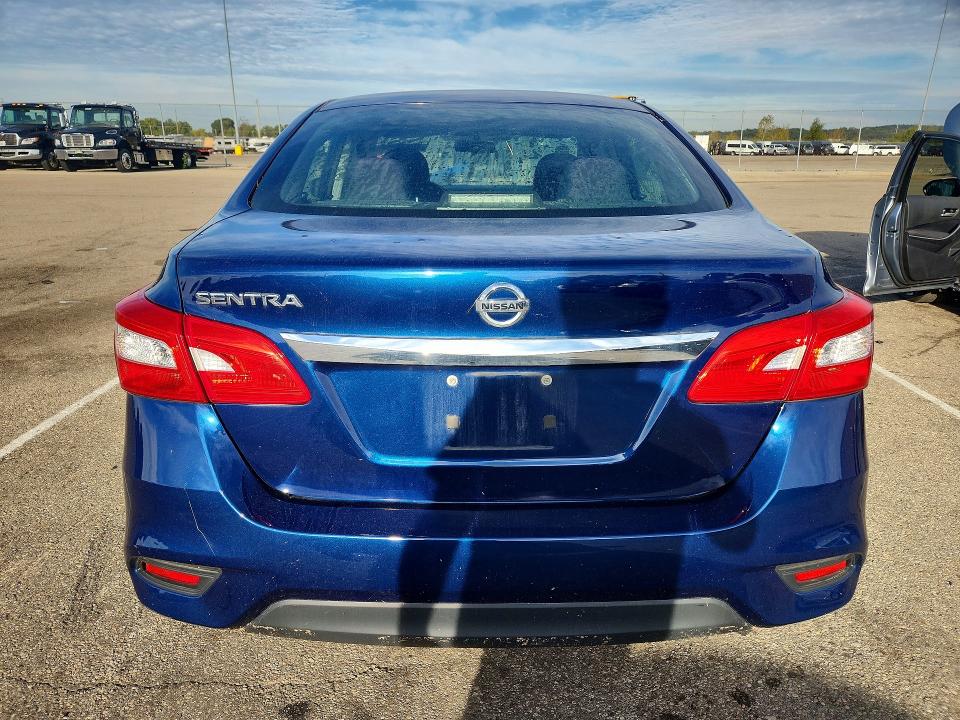 Продаж на аукціоні авто 2017 Nissan Sentra, vin: 3N1AB7AP1HY399413, номер лоту: 70638516