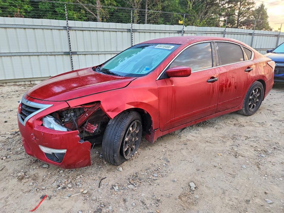 2014 Nissan Altima მანქანა იყიდება აუქციონზე, vin: 1N4AL3APXEC403441, აუქციონის ნომერი: 68418466