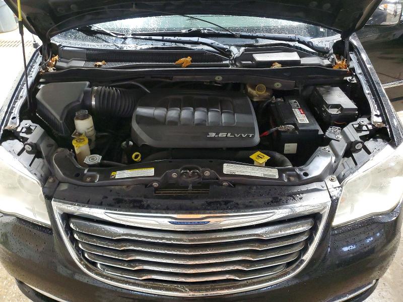 Auction sale of the 2012 Chrysler Town & Country, vin: 2C4RC1CG1CR228659        , lot number: 68807706