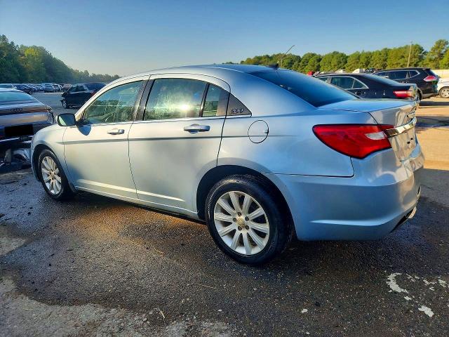 2013 Chrysler 200 მანქანა იყიდება აუქციონზე, vin: 1C3CCBBB6DN701637, აუქციონის ნომერი: 69204046
