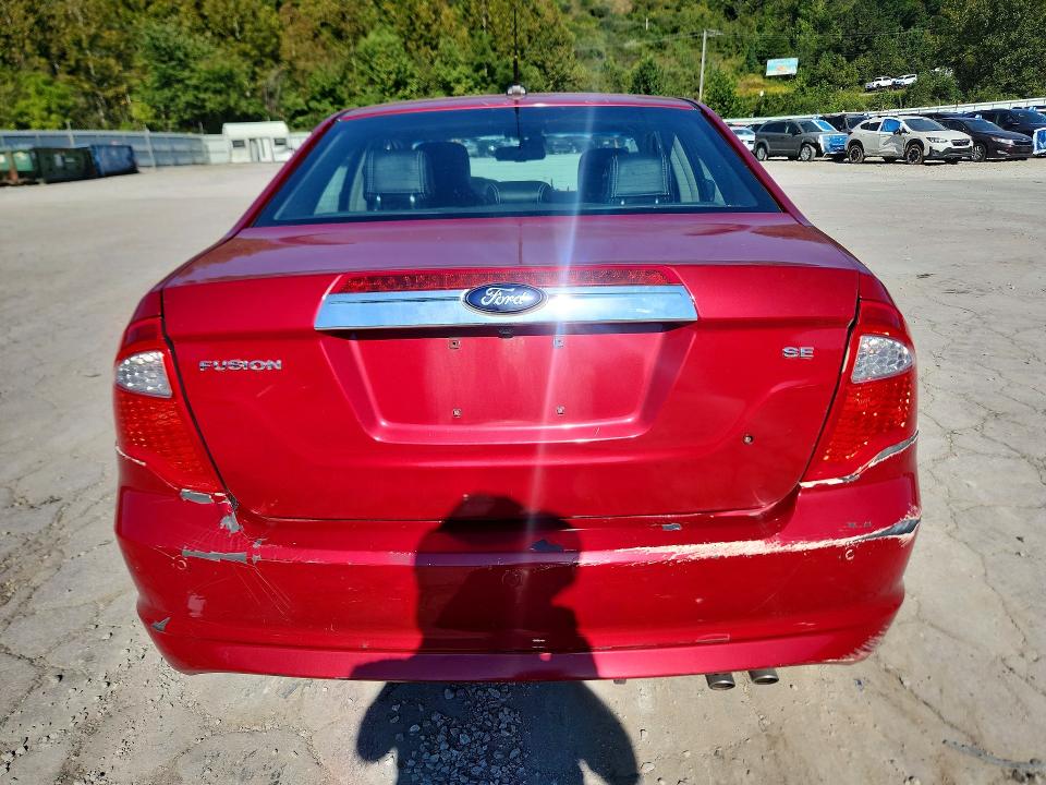 68835966 :رقم المزاد ، 3FAHP0JA5CR338641 vin ، 2012 Ford Fusion مزاد بيع