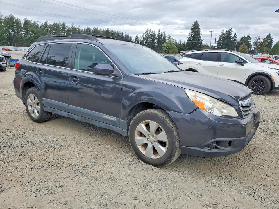 67555836 :رقم المزاد ، 4S4BRCGC3B3350350 vin ، 2011 Subaru Outback مزاد بيع