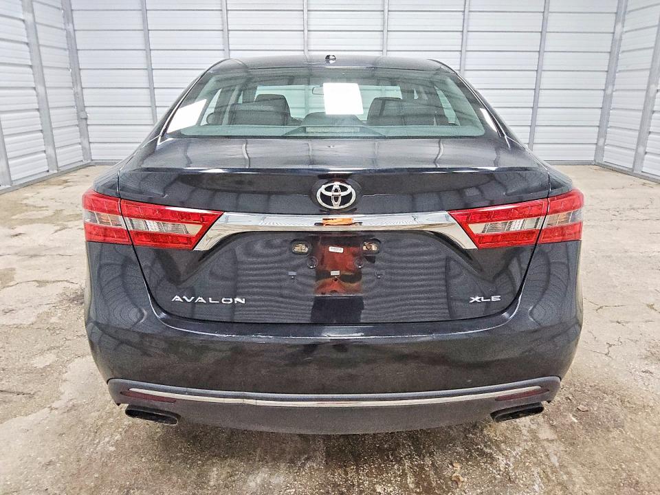 67033176 :رقم المزاد ، 4T1BK1EB8HU256065 vin ، 2017 Toyota Avalon مزاد بيع