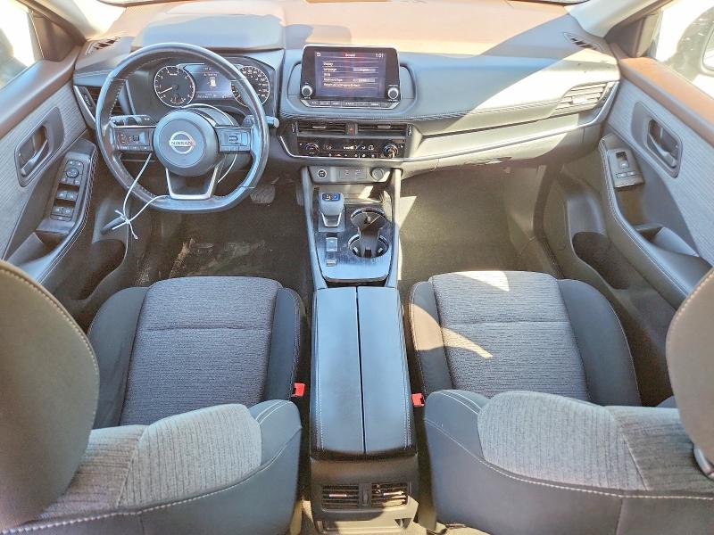 70160626 :رقم المزاد ، 5N1AT3AA2MC727452 vin ، 2021 Nissan Rogue مزاد بيع