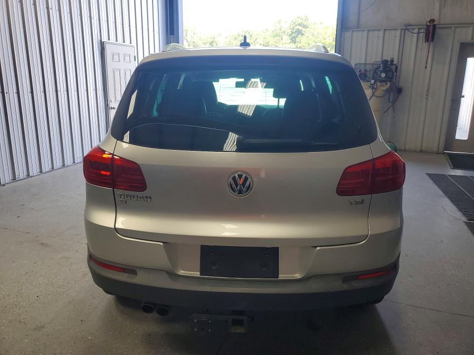 2016 Volkswagen Tiguan მანქანა იყიდება აუქციონზე, vin: WVGAV7AX4GW501907, აუქციონის ნომერი: 66536486