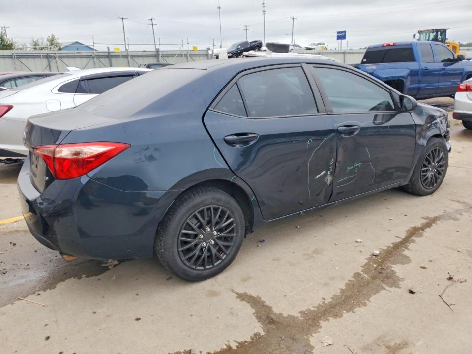 2019 Toyota Corolla მანქანა იყიდება აუქციონზე, vin: 2T1BURHE5KC199833, აუქციონის ნომერი: 69749466