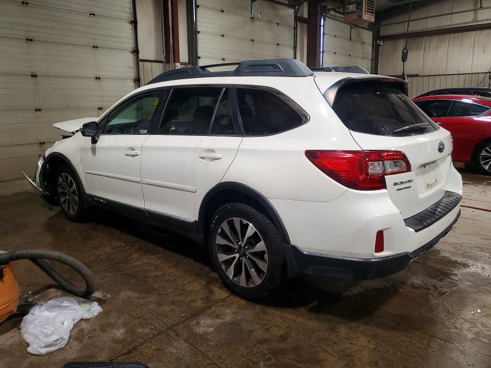 69507226 :رقم المزاد ، 4S4BSANC6F3324892 vin ، 2015 Subaru Outback مزاد بيع