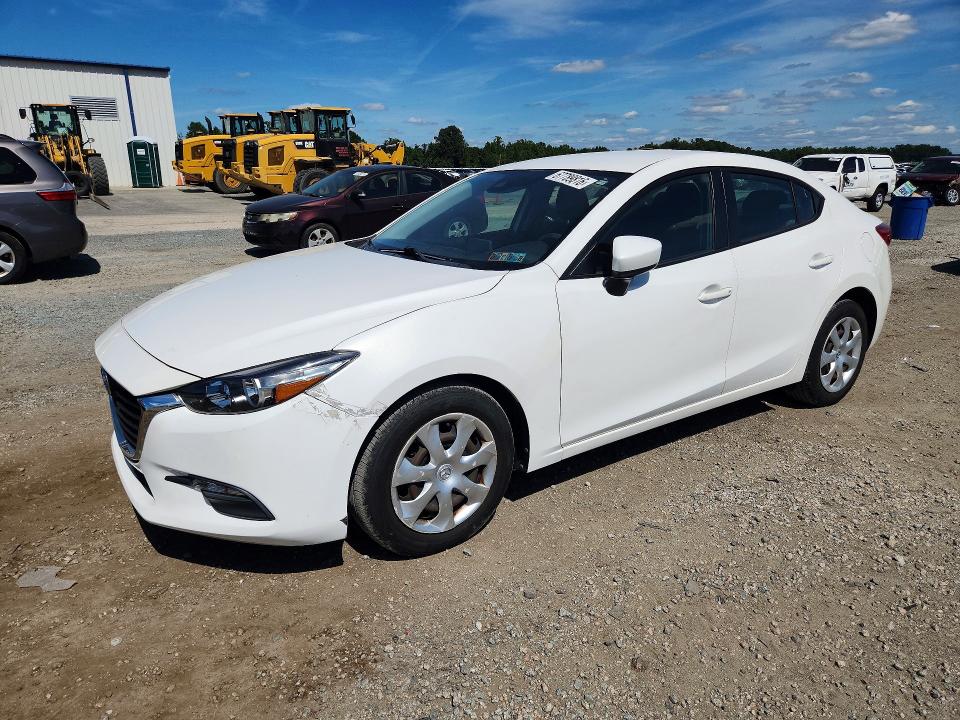 Продаж на аукціоні авто 2018 Mazda 3, vin: 3MZBN1U74JM192994, номер лоту: 67789816
