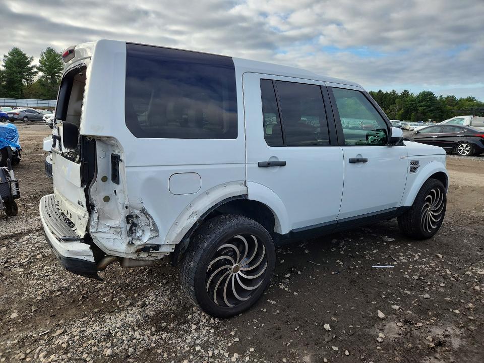 70026106 :رقم المزاد ، SALAK2D42BA552810 vin ، 2011 Land Rover Lr4 مزاد بيع