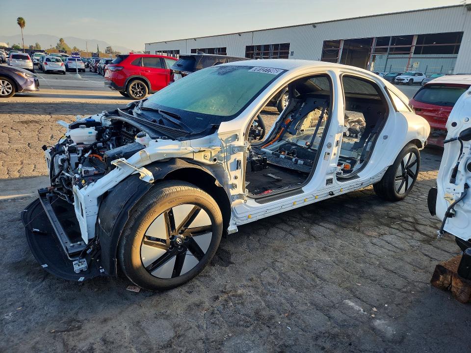 Auction sale of the 2025 Hyundai Ioniq 6, vin: KMHM24AA4SA117499, lot number: 70127796