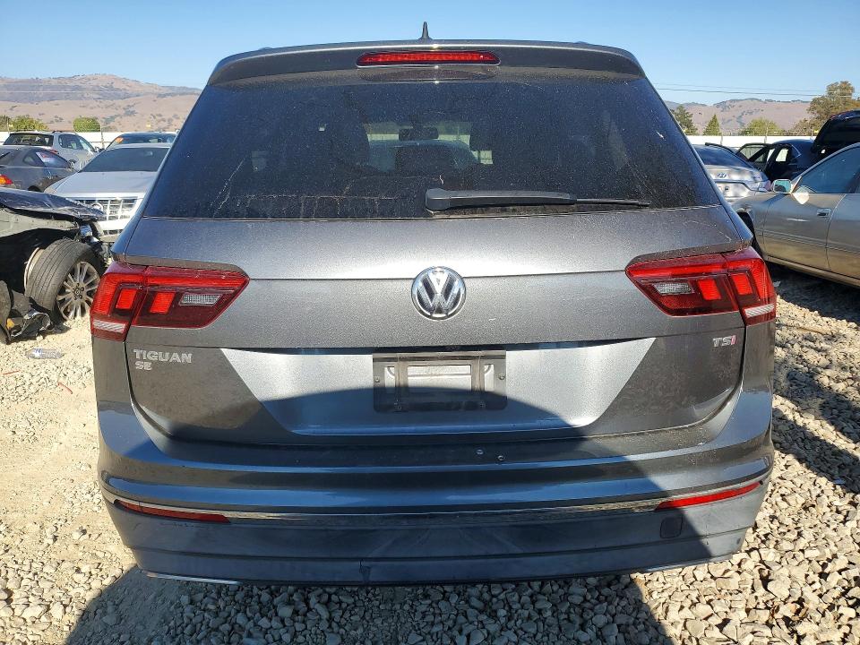 Продаж на аукціоні авто 2018 Volkswagen Tiguan, vin: 3VV3B7AX1JM158505, номер лоту: 70331996