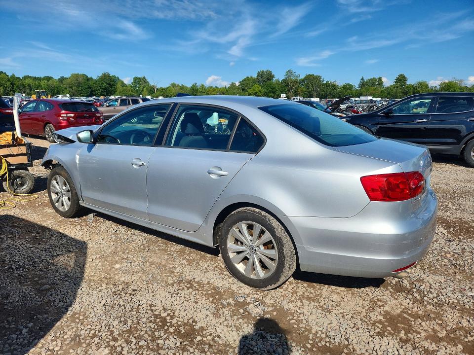2014 Volkswagen Jetta მანქანა იყიდება აუქციონზე, vin: 3VW2K7AJ8EM332627, აუქციონის ნომერი: 67386086