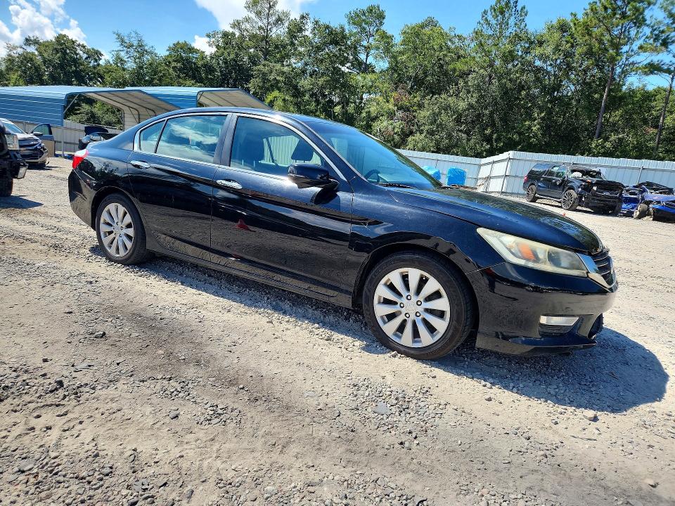 Продаж на аукціоні авто 2013 Honda Accord, vin: 1HGCR2F75DA170245, номер лоту: 68056466