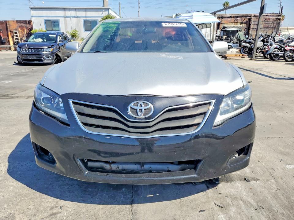 2010 Toyota Camry მანქანა იყიდება აუქციონზე, vin: 4T1BF3EK5AU117338, აუქციონის ნომერი: 67537636