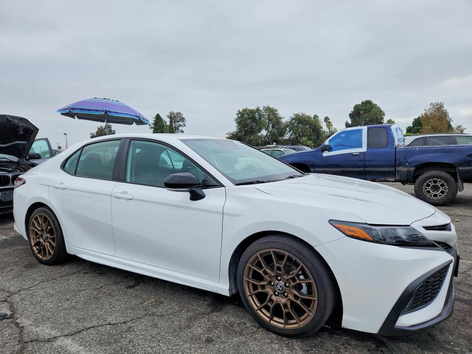 Продаж на аукціоні авто 2023 Toyota Camry, vin: 4T1G11BK1PU081587, номер лоту: 68897506