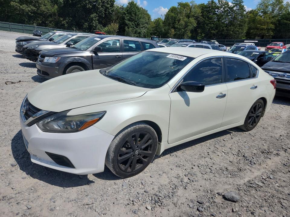2017 Nissan Altima მანქანა იყიდება აუქციონზე, vin: 1N4AL3APXHC246661, აუქციონის ნომერი: 69006406