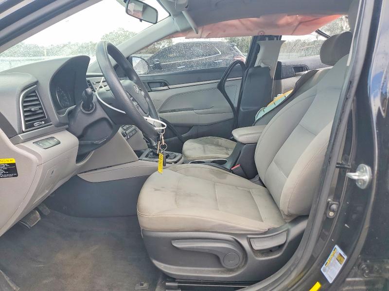 2017 Hyundai Elantra მანქანა იყიდება აუქციონზე, vin: KMHD74LF9HU402104, აუქციონის ნომერი: 70344476