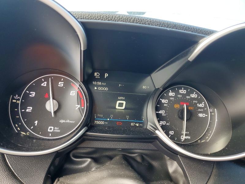 Продаж на аукціоні авто 2018 Alfa Romeo Giulia, vin: ZARFAEBN7J7590693, номер лоту: 69112786