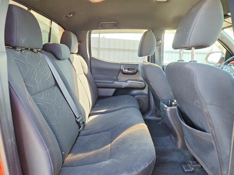 Продаж на аукціоні авто 2018 Toyota Tacoma, vin: 3TMDZ5BN4JM050105, номер лоту: 70221766