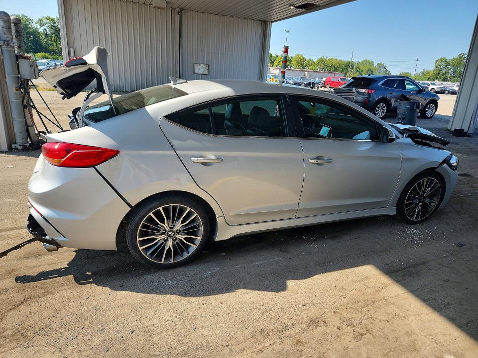 2018 Hyundai Elantra მანქანა იყიდება აუქციონზე, vin: KMHD04LB0JU552920, აუქციონის ნომერი: 67631476