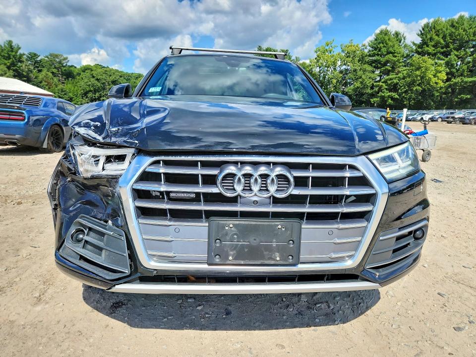 67661136 :رقم المزاد ، WA1CNBFY3K2130461 vin ، 2019 Audi Q5 مزاد بيع