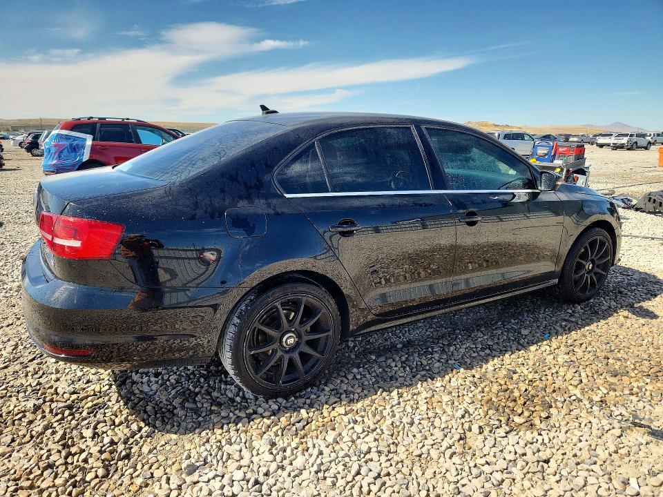 69373726 :رقم المزاد ، 3VWD17AJ9FM253190 vin ، 2015 Volkswagen Jetta مزاد بيع