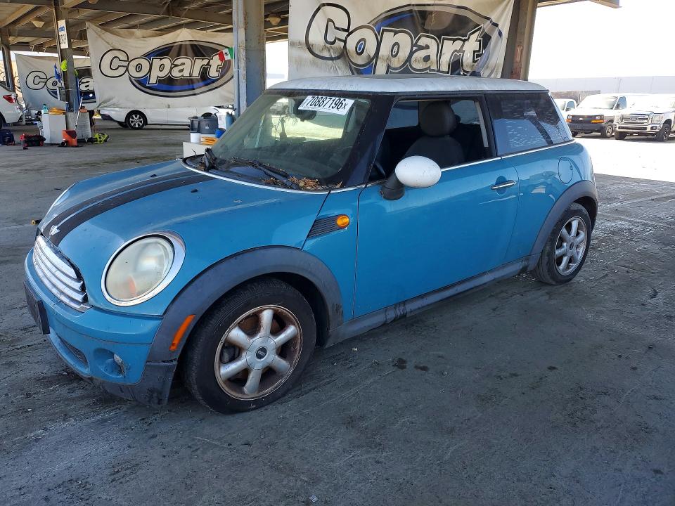 Продажа на аукционе авто 2008 Mini Cooper, vin: WMWMF33578TU67805, номер лота: 70887196