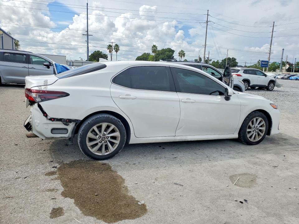 2023 Toyota Camry მანქანა იყიდება აუქციონზე, vin: 4T1C11AK8PU813634, აუქციონის ნომერი: 69020106