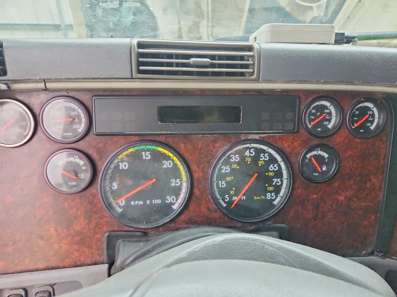 Продажа на аукционе авто 2006 Freightliner Cst120, vin: 1FUJBBCK86LU40264, номер лота: 66848856