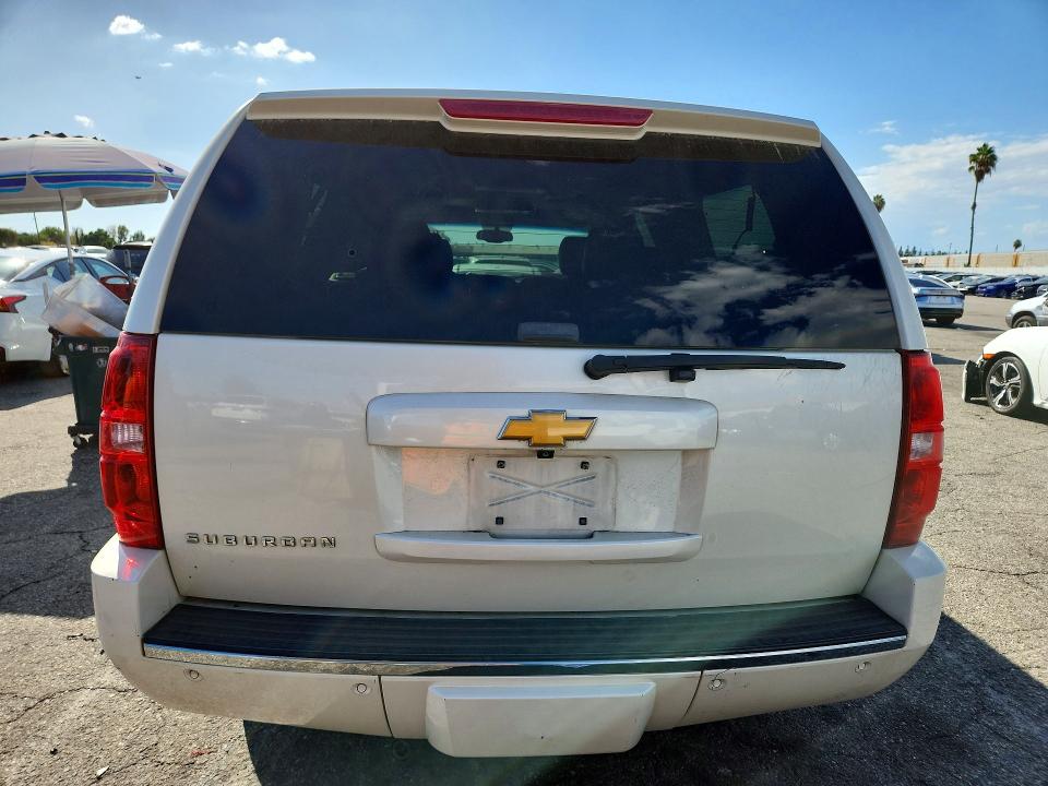Aukcja sprzedaży 2014 Chevrolet Suburban, vin: 1GNSCKE09ER213527, numer aukcji: 71111226
