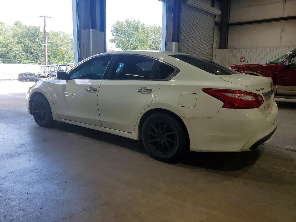 Продажа на аукционе авто 2017 Nissan Altima, vin: 1N4AL3AP0HC203219, номер лота: 70157036