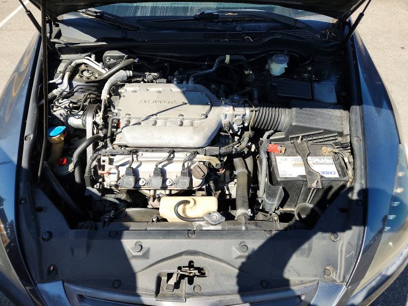 69691116 :رقم المزاد ، 1HGCM66803A033615 vin ، 2003 Honda Accord مزاد بيع