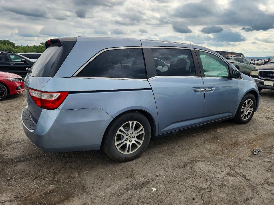 68049116 :رقم المزاد ، 5FNRL5H60DB036041 vin ، 2013 Honda Odyssey مزاد بيع