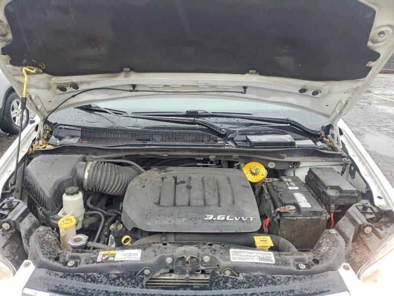 2014 Chrysler Town & Country მანქანა იყიდება აუქციონზე, vin: 2C4RC1CG5ER408472, აუქციონის ნომერი: 67632546