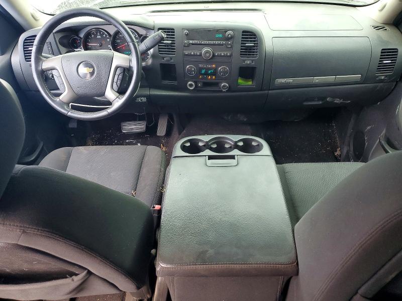69642266 :رقم المزاد ، 3GCPCSE04BG207676 vin ، 2011 Chevrolet Silverado مزاد بيع