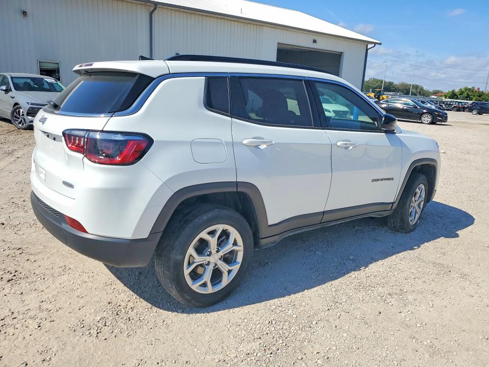 Продаж на аукціоні авто 2024 Jeep Compass, vin: 3C4NJDBNXRT118107, номер лоту: 68549016