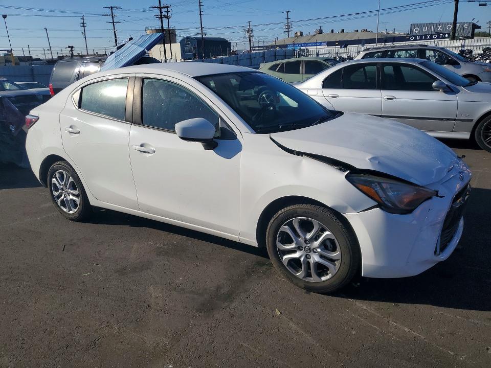 Продажа на аукционе авто 2017 Toyota Yaris Ia, vin: 3MYDLBYV7HY177765, номер лота: 70050046