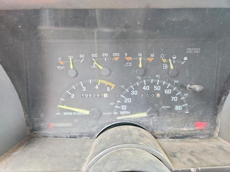 Продажа на аукционе авто 1993 Chevrolet Gmt-400, vin: 2GCEK19K2P1228512, номер лота: 66859316