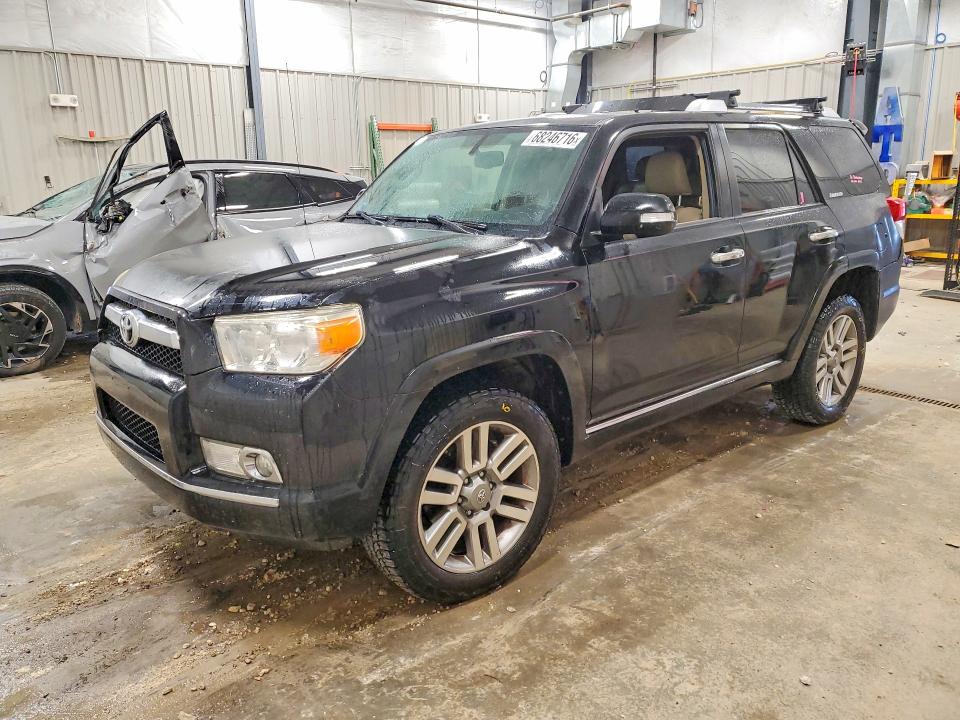68246716 :رقم المزاد ، JTEBU5JR9C5097371 vin ، 2012 Toyota 4runner مزاد بيع