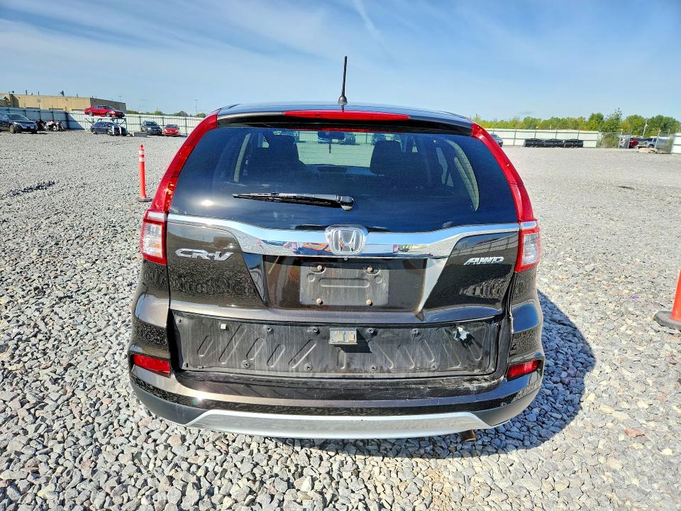 70453216 :رقم المزاد ، 5J6RM4H57FL040788 vin ، 2015 Honda Cr-v مزاد بيع