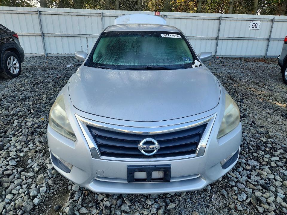 2013 Nissan Altima მანქანა იყიდება აუქციონზე, vin: 1N4AL3AP3DC280418, აუქციონის ნომერი: 67711576